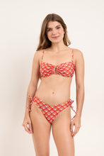Załaduj obraz do przeglądarki galerii, Model Front: Rio De Sol Zestaw Bikini Set Floral-Scales Sara Lola
