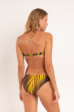 Załaduj obraz do przeglądarki galerii, Model Back: Rio De Sol Zestaw Bikini Set Luxor Bandeau-Joy Essential-Comfy
