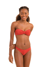 Załaduj obraz do przeglądarki galerii, Image 04: Rio De Sol Zestaw Bikini Set Malibu-Chili Bandeau-Duo Essential
