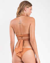 Załaduj obraz do przeglądarki galerii, Image 05: Rio De Sol Zestaw Bikini Set Nocciola Dune Cheeky-Fixa
