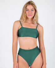 Załaduj obraz do przeglądarki galerii, Gallery: Rio De Sol Zestaw Bikini Set Palace Bandeau-Reto Hotpants
