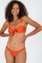 Załaduj obraz do przeglądarki galerii, Gallery: Rio De Sol Zestaw Bikini Set Paprica Bandeau-No Essential
