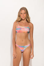 Załaduj obraz do przeglądarki galerii, Model Front: Rio De Sol Zestaw Bikini Set River Bandeau-Reto Essential
