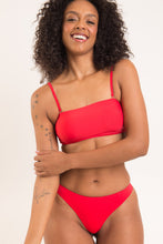 Załaduj obraz do przeglądarki galerii, Image 08: Rio De Sol Zestaw Bikini Set Rouge Bandeau-Reto Nice-Fio
