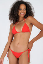 Załaduj obraz do przeglądarki galerii, Gallery: Rio De Sol Zestaw Bikini Set Rouge Tri-Inv Lacinho

