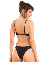 Załaduj obraz do przeglądarki galerii, Image 07: Rio De Sol Zestaw Bikini Set Shimmer-Black Bandeau-Joy Essential
