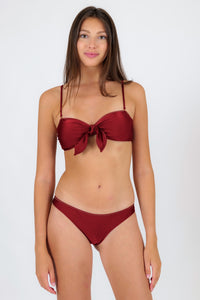 Model Front: Rio De Sol Zestaw Bikini Set Shimmer-Divino Bandeau-Knot Essential