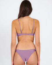 Załaduj obraz do przeglądarki galerii, Image 06: Rio De Sol Zestaw Bikini Set Shimmer-Harmonia Bandeau-Knot Essential
