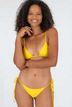 Załaduj obraz do przeglądarki galerii, Gallery: Rio De Sol Zestaw Bikini Set Sunflower Tri-Inv Lacinho
