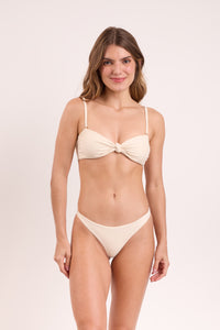 Model Front: Rio De Sol Zestaw Bikini Set Touch-Natural Bandeau-Joy Mia