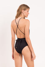 Załaduj obraz do przeglądarki galerii, Model Back: Rio De Sol Kostium Jednoczęściowy Shimmer-Black New Vegas

