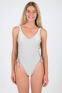 Model Front: Rio De Sol Kostium Jednoczęściowy Shimmer-White Zoe