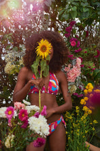 Załaduj obraz do przeglądarki galerii, Image 09: Rio De Sol Top Bikini Top Antelope Halter-Double
