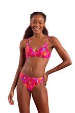 Załaduj obraz do przeglądarki galerii, Model Front: Rio De Sol Top Bikini Top Flavors Balconet-Inv
