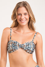 Załaduj obraz do przeglądarki galerii, Gallery: Rio De Sol Top Bikini Top Ikat Twist

