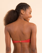 Załaduj obraz do przeglądarki galerii, Image 12: Rio De Sol Top Bikini Top Malibu-Chili Bandeau-Duo
