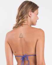 Załaduj obraz do przeglądarki galerii, Image 05: Rio De Sol Top Bikini Top Malibu-Indigo Tri-Capri
