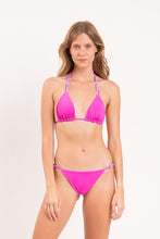 Załaduj obraz do przeglądarki galerii, Model Front: Rio De Sol Top Bikini Top Malibu-Rosa Tri-Rev
