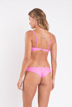 Załaduj obraz do przeglądarki galerii, Model Back: Rio De Sol Top Bikini Top Milkshake Bandeau-Crispy
