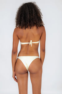 Model Back: Rio De Sol Top Bikini Top Off-White Twist