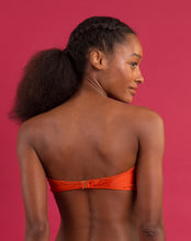 Załaduj obraz do przeglądarki galerii, Image 08: Rio De Sol Top Bikini Top Paprica Bandeau-Joy

