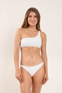 Model Front: Rio De Sol Top Bikini Top Sand-White Kora