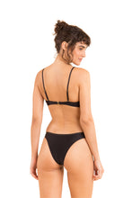 Załaduj obraz do przeglądarki galerii, Model Back: Rio De Sol Top Bikini Top Shimmer-Black Bandeau-Joy
