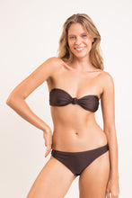 Załaduj obraz do przeglądarki galerii, Image 08: Rio De Sol Top Bikini Top Shimmer-Coffee Bandeau-Joy
