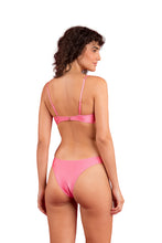 Załaduj obraz do przeglądarki galerii, Model Back: Rio De Sol Top Bikini Top Shimmer-Confetti Bandeau-Joy
