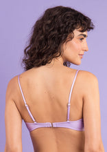 Załaduj obraz do przeglądarki galerii, Image 12: Rio De Sol Top Bikini Top Shimmer-Harmonia Bandeau-Joy
