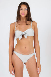 Model Front: Rio De Sol Top Bikini Top Shimmer-White Bandeau-Knot